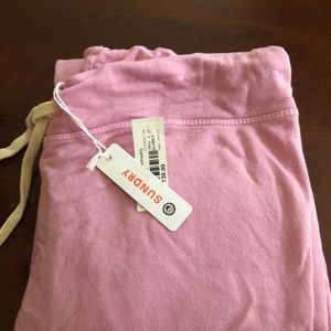 Sundry Basic Sweatpants in Bubble Gum - Size 2